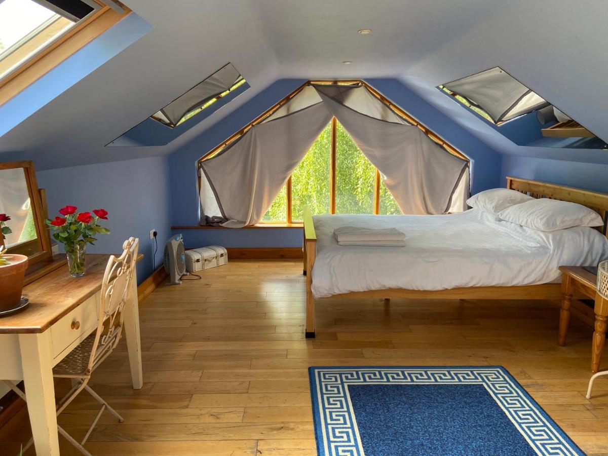 Ralph'S Barn Villa Newport  Eksteriør bilde